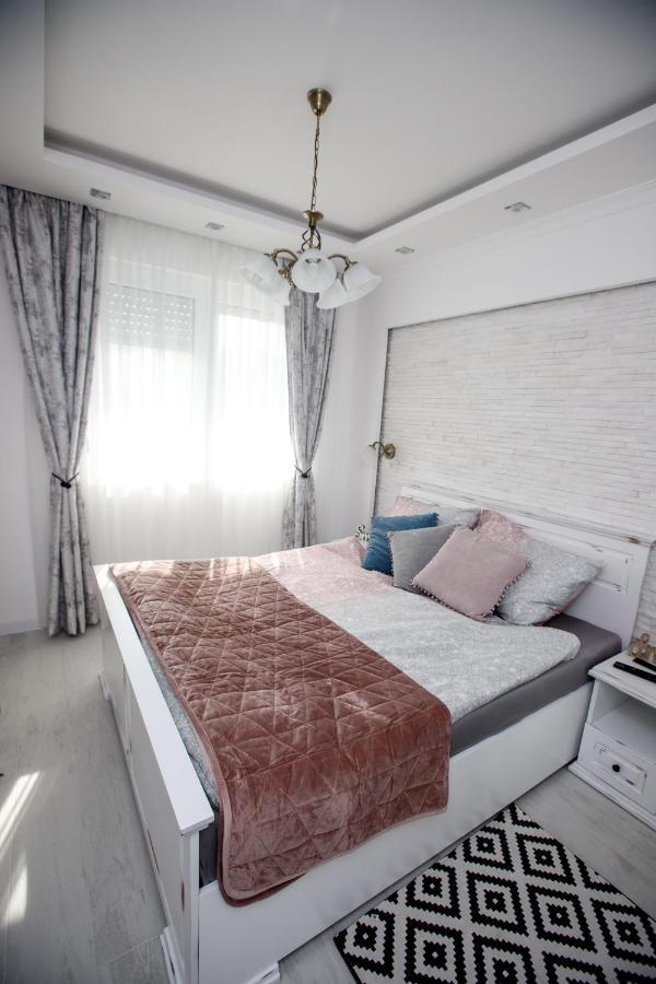 Apartman Mdb Retro Subotica Exterior photo